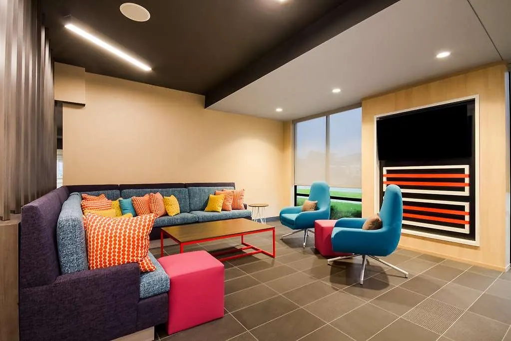 Tru By Hilton Destin Hotel