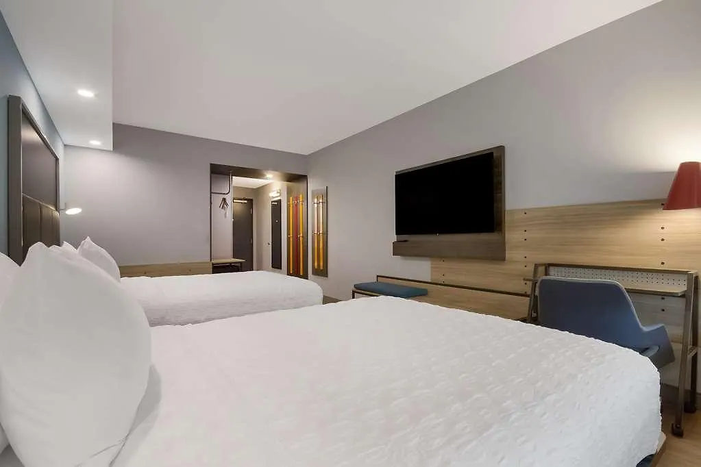 Tru By Hilton Destin Hotel 0*,